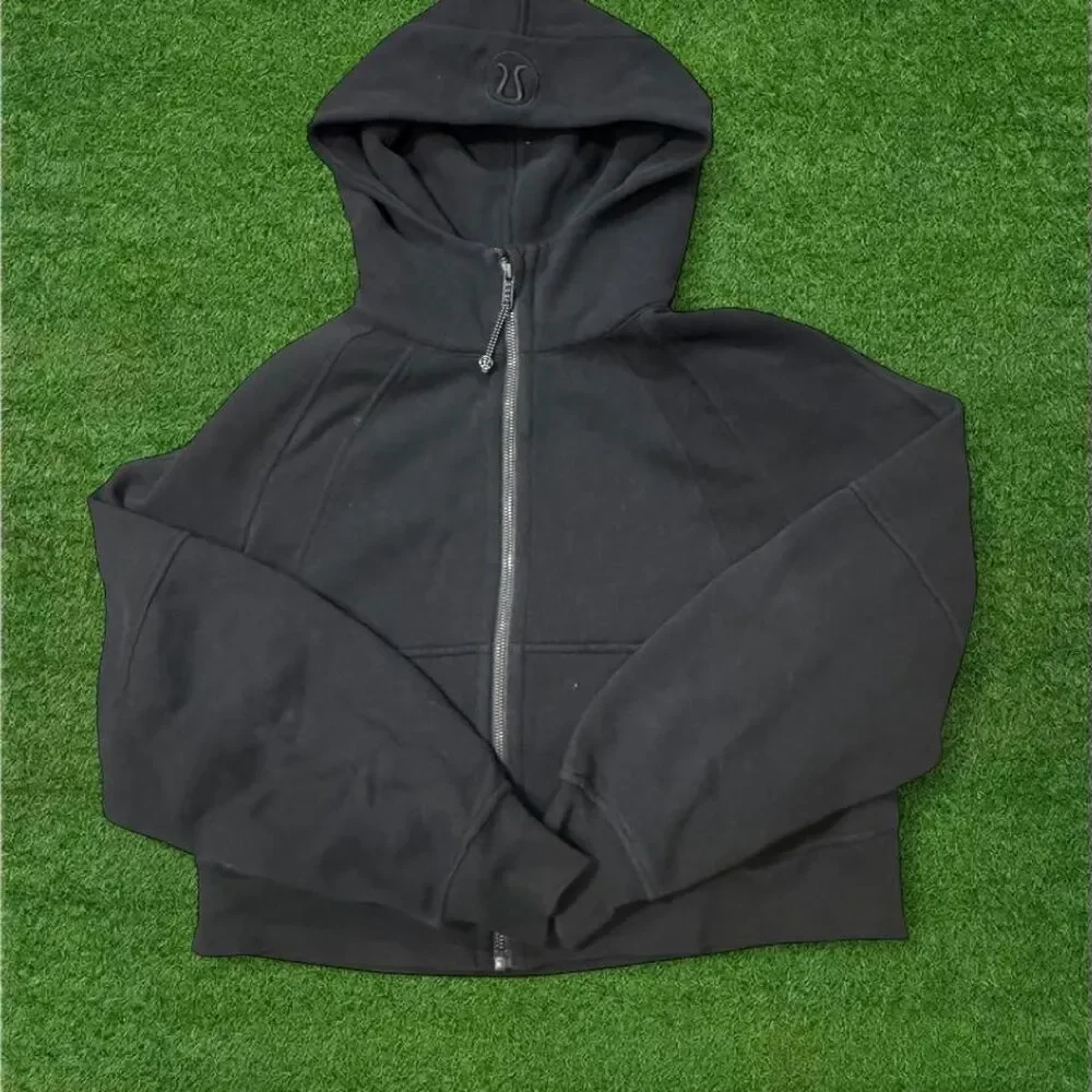 Lululemon Women's Black Hoodie